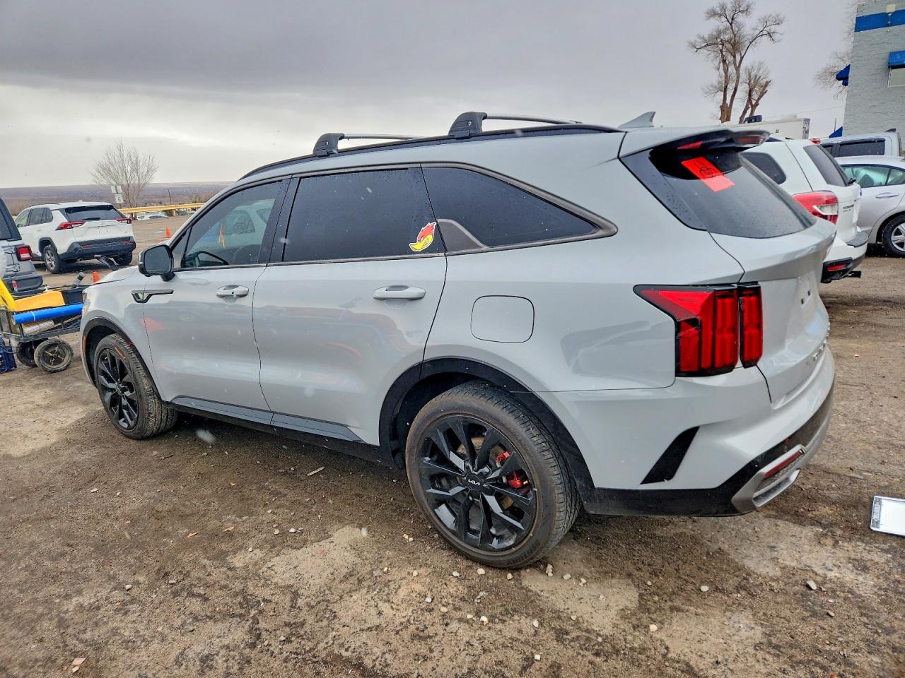 2022 KIA SORENTO SX photo 2
