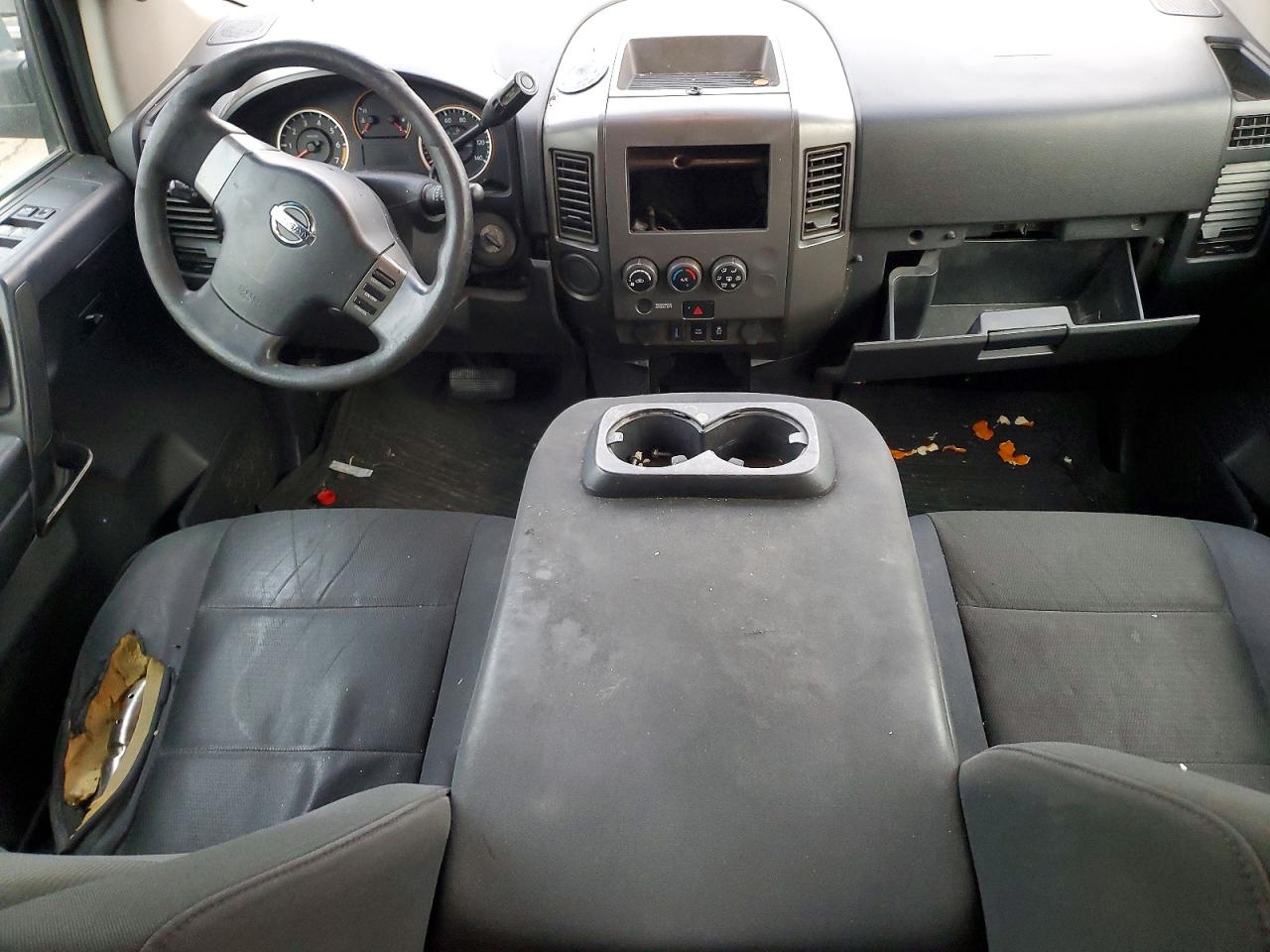 2012 NISSAN TITAN S photo 8