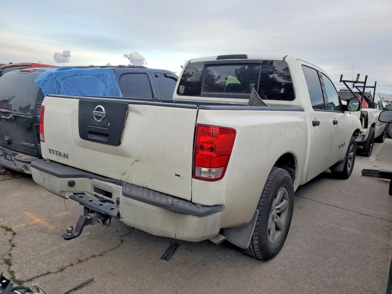 2012 NISSAN TITAN S photo 3