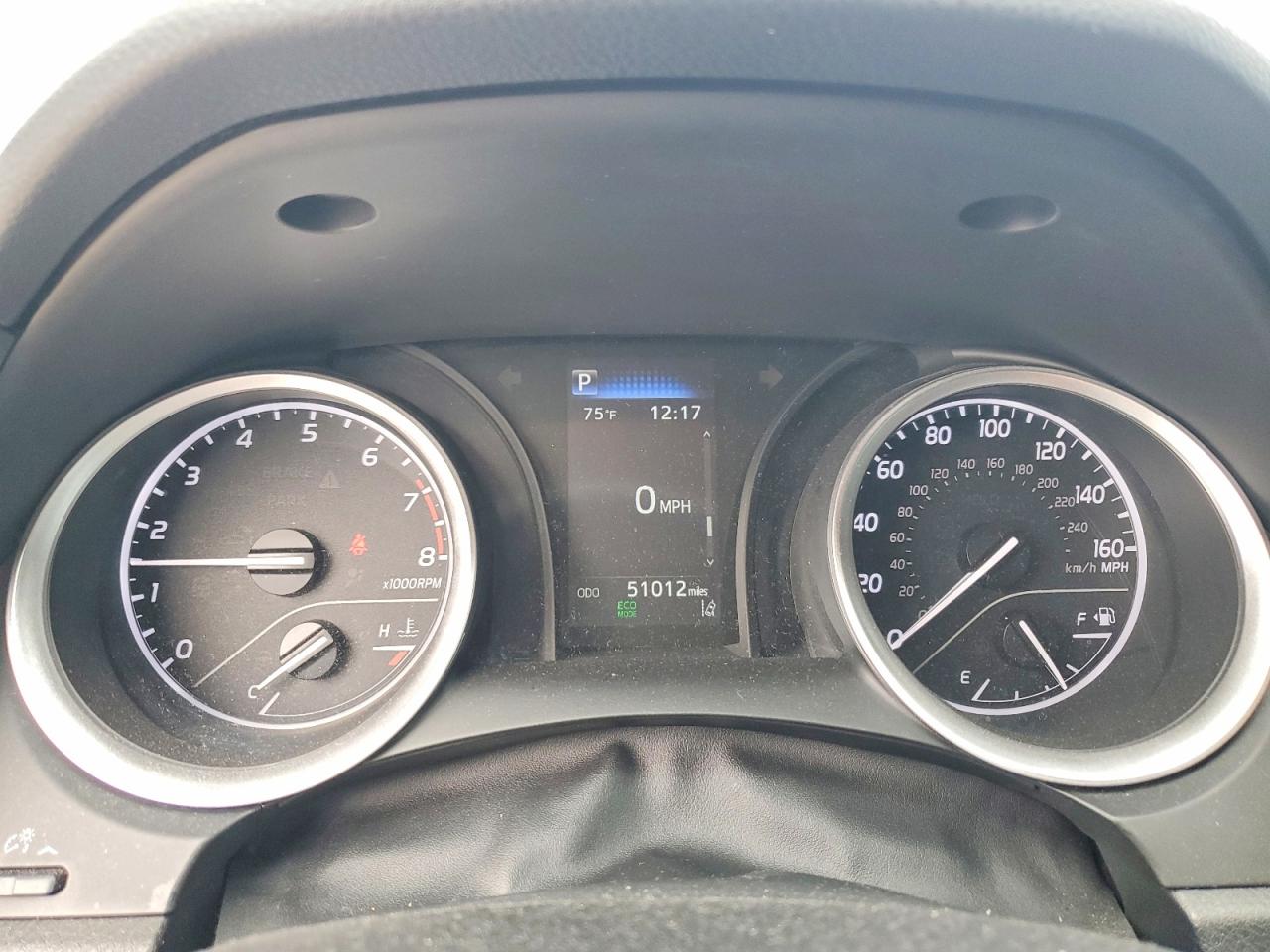 2022 TOYOTA CAMRY LE photo 9
