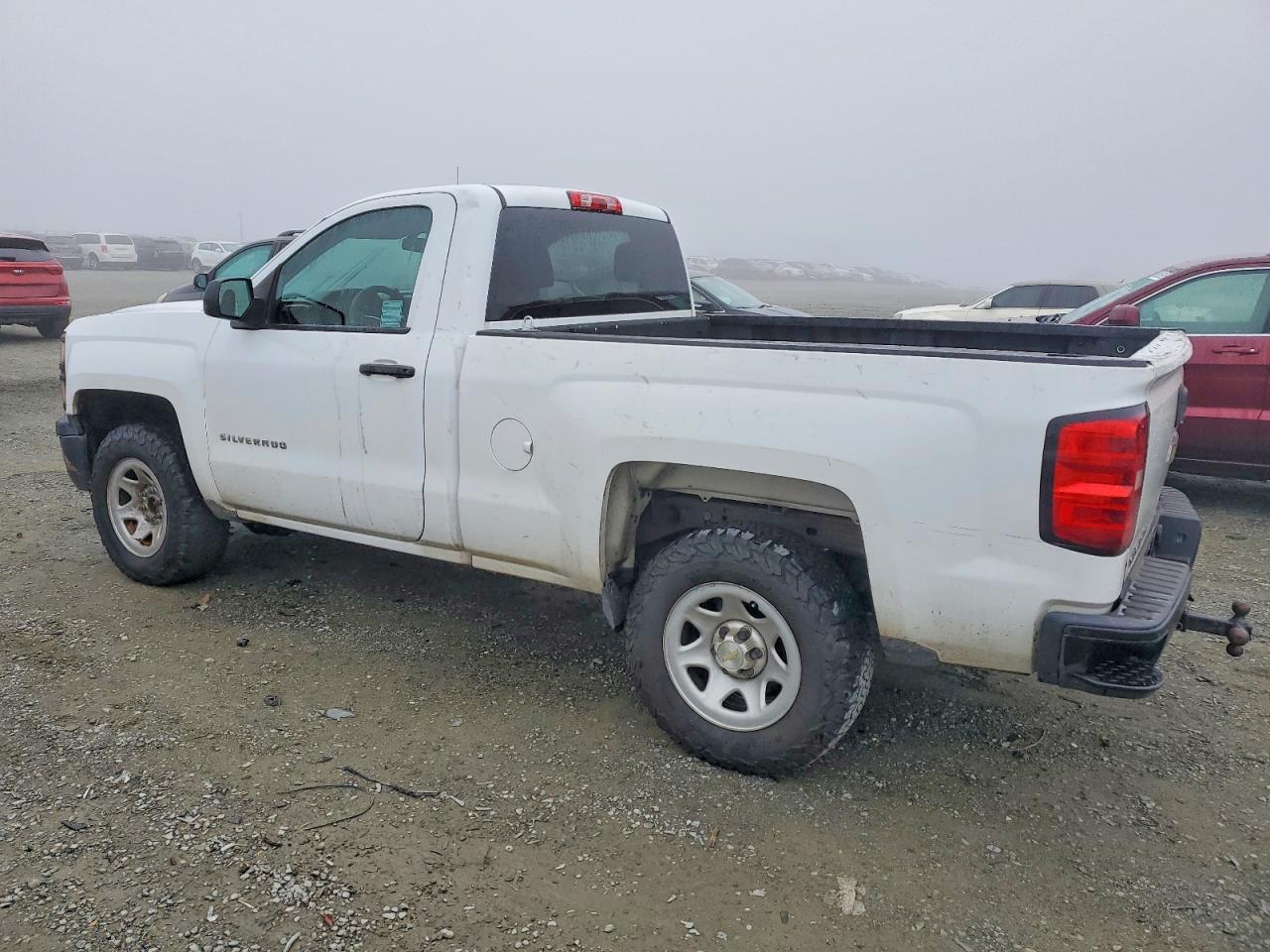 2015 CHEVROLET SILVERADO C1500 photo 2