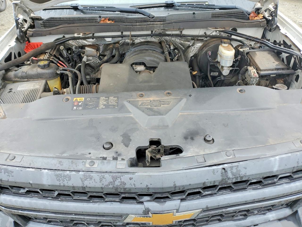 2015 CHEVROLET SILVERADO C1500 photo 11