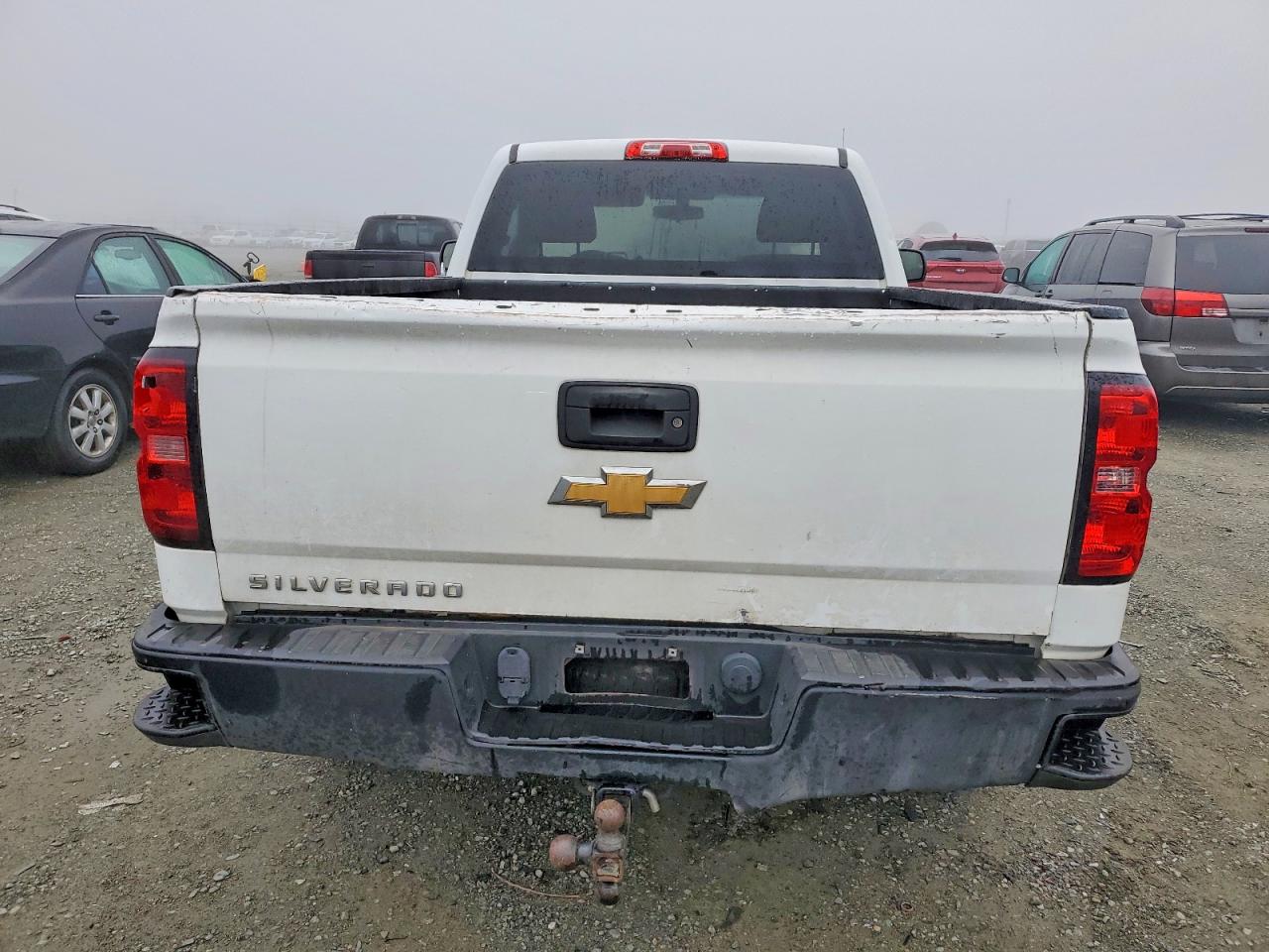 2015 CHEVROLET SILVERADO C1500 photo 6