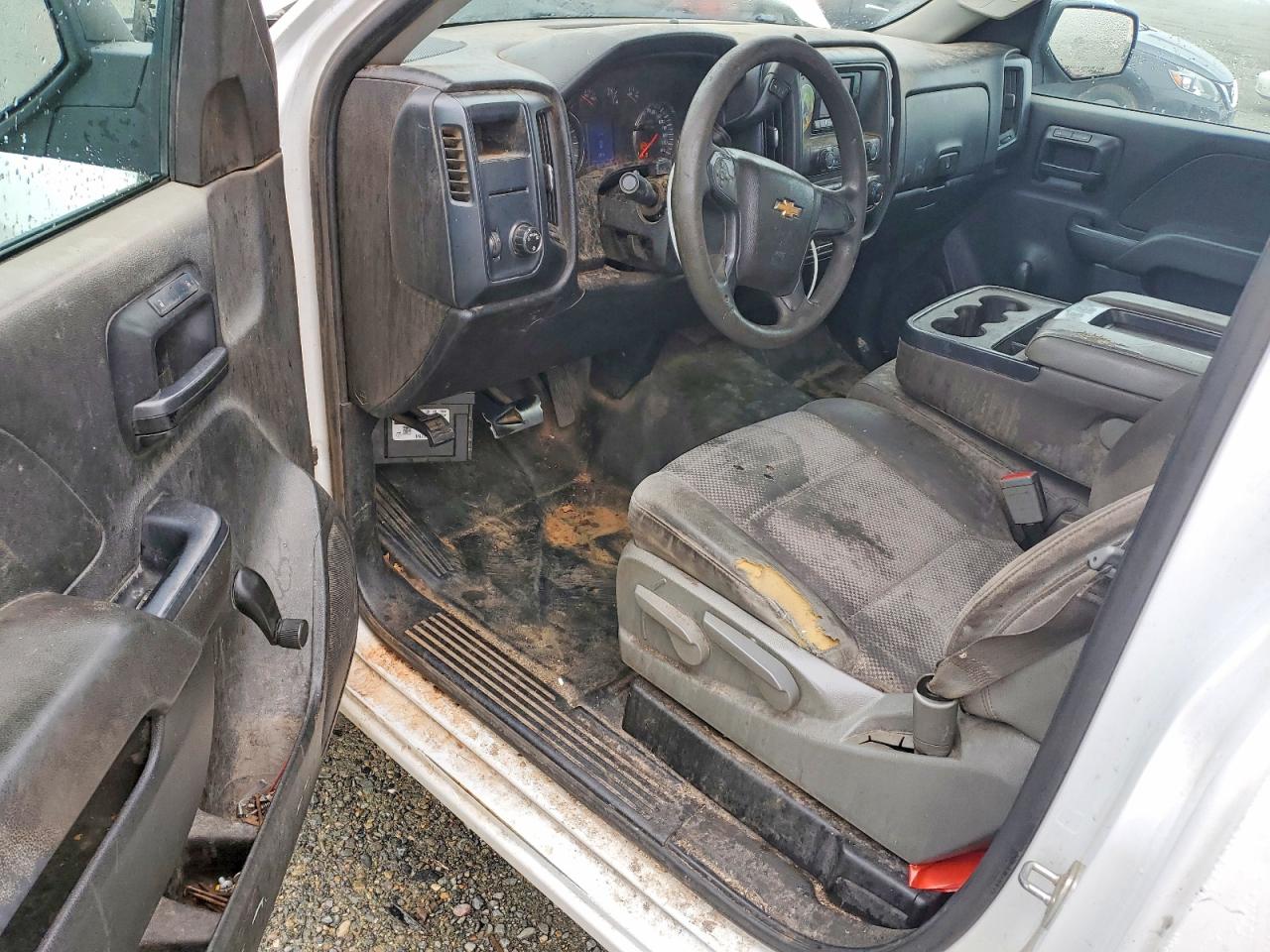 2015 CHEVROLET SILVERADO C1500 photo 8