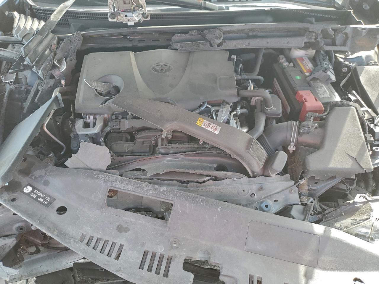 2019 TOYOTA CAMRY L photo 11
