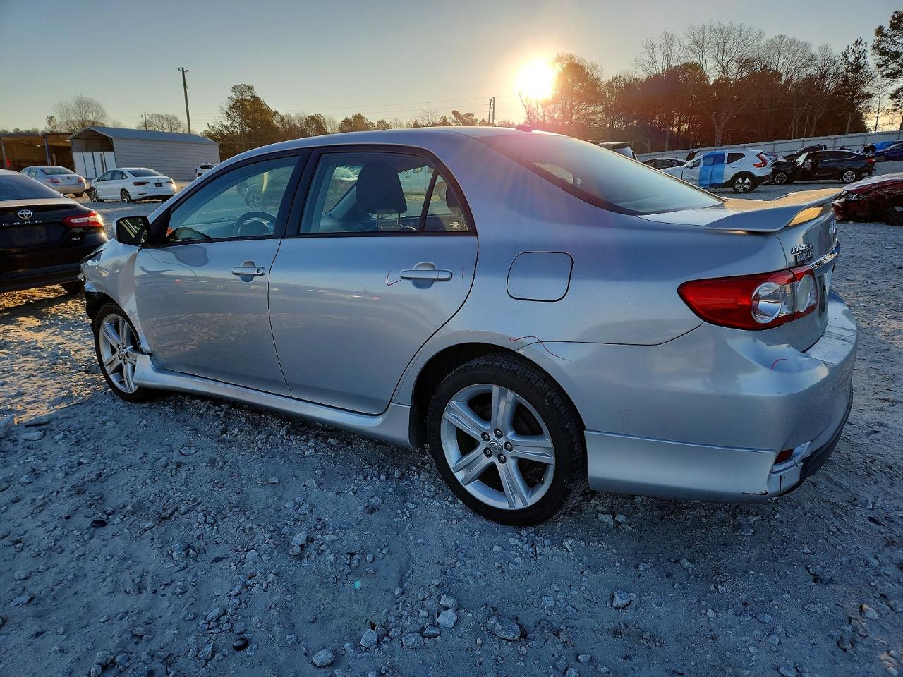 2013 TOYOTA COROLLA BASE photo 2