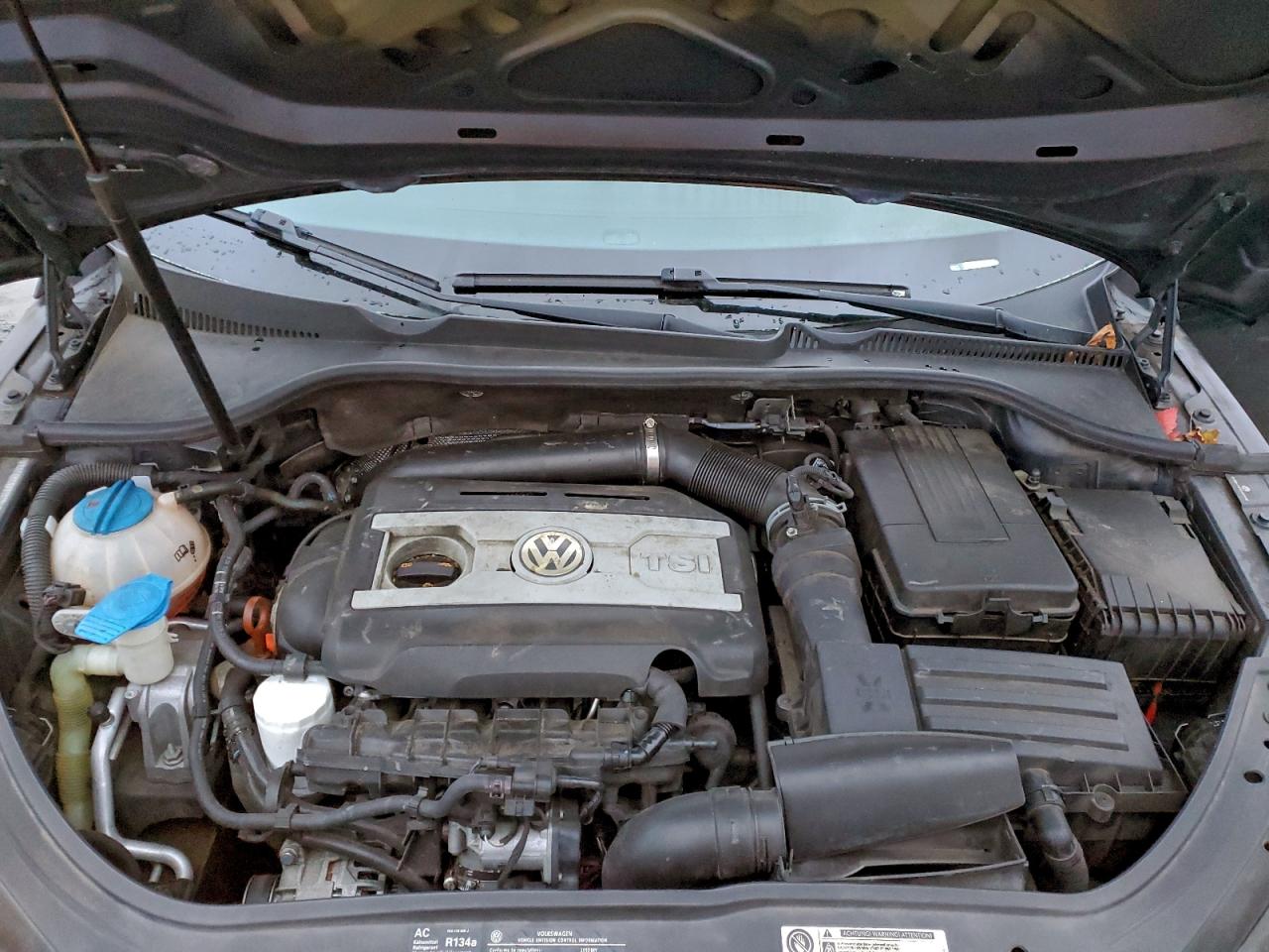 2010 VOLKSWAGEN EOS TURBO photo 11