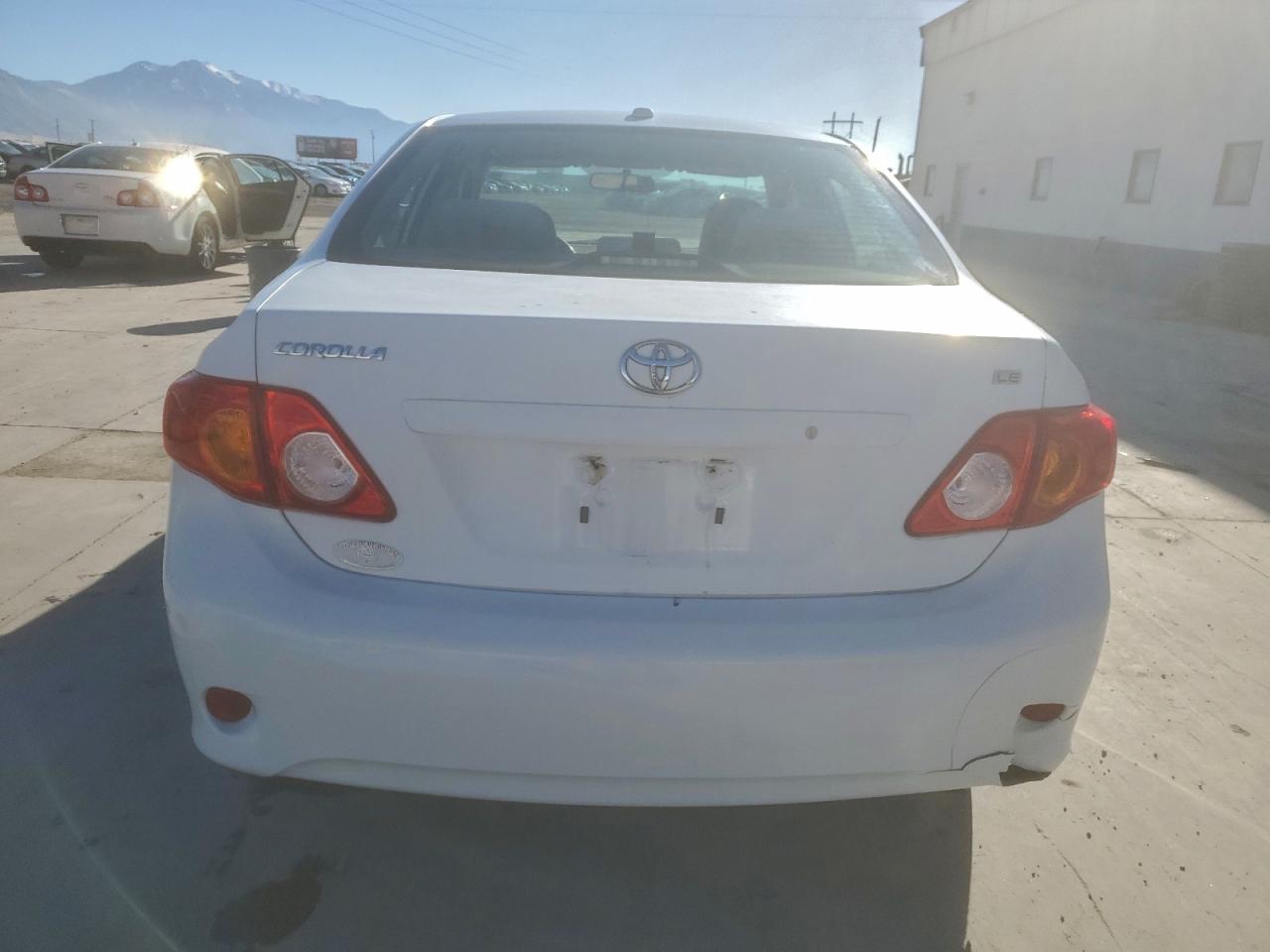 2010 TOYOTA COROLLA BASE photo 6