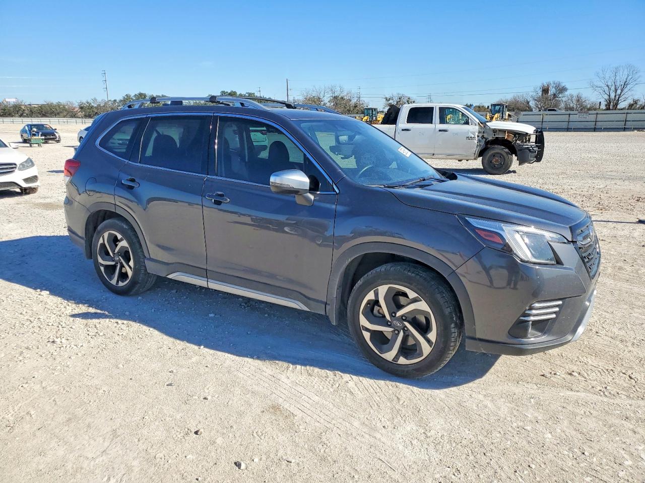 2022 SUBARU FORESTER TOURING photo 4