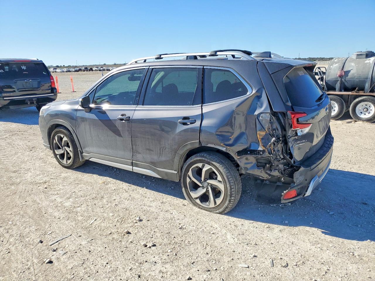2022 SUBARU FORESTER TOURING photo 2