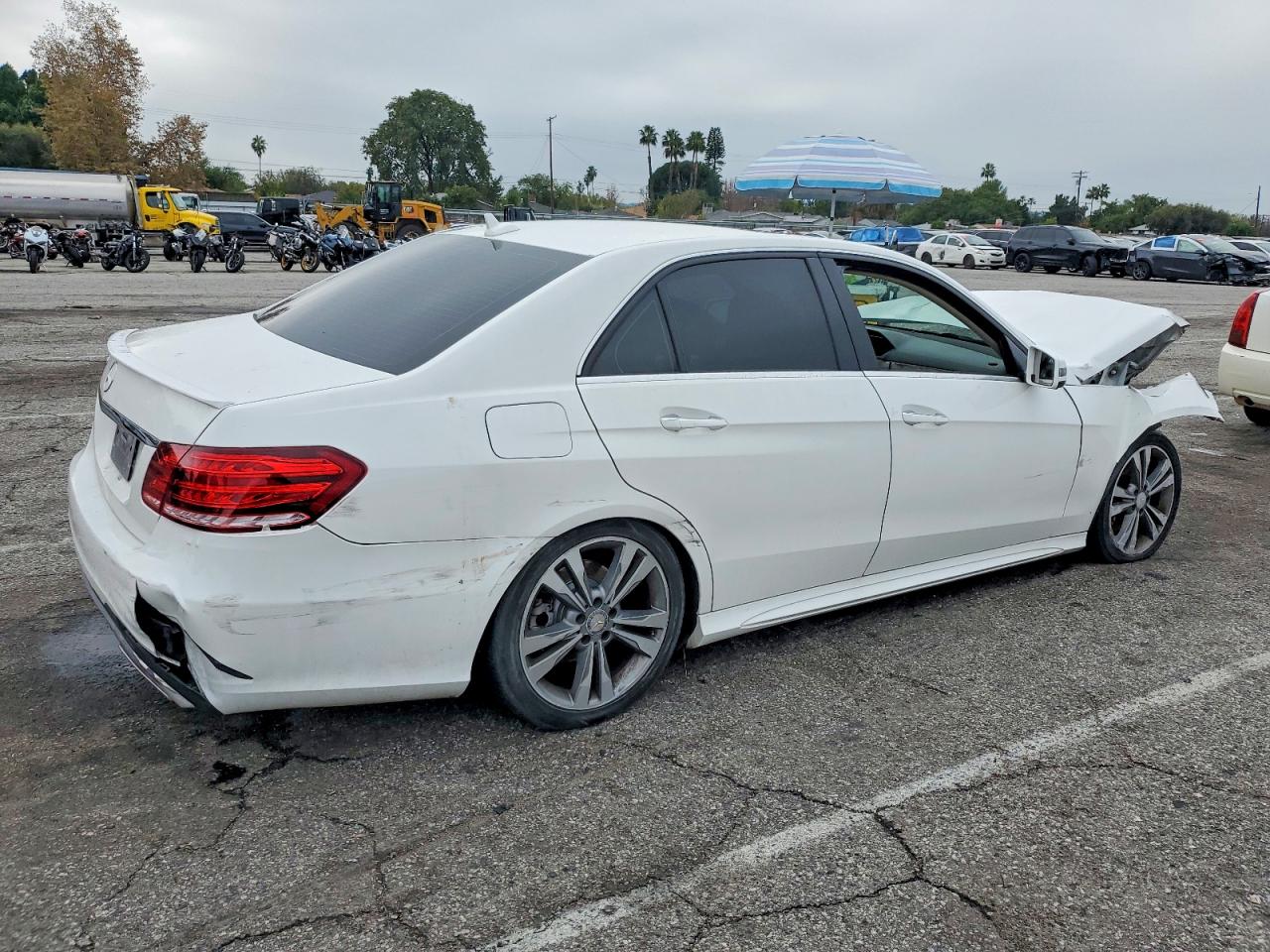 2014 MERCEDES-BENZ E 350 photo 3