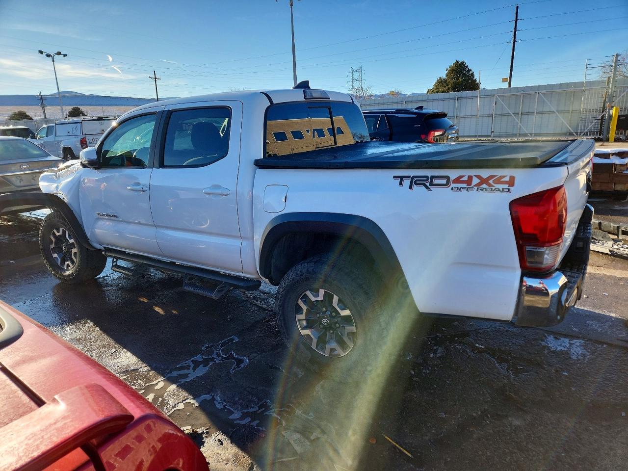 2017 TOYOTA TACOMA TRD OFF-ROAD photo 2