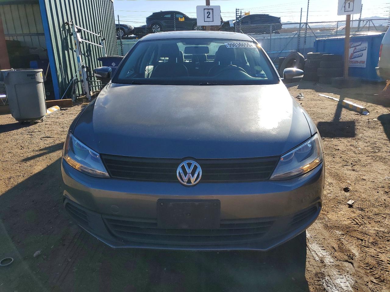 2012 VOLKSWAGEN JETTA photo 5
