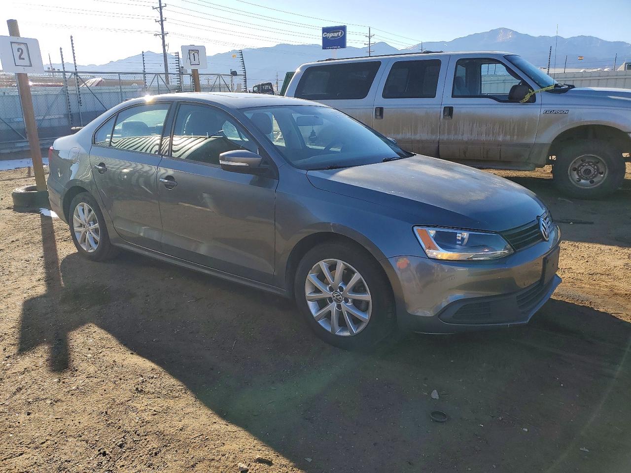 2012 VOLKSWAGEN JETTA photo 4