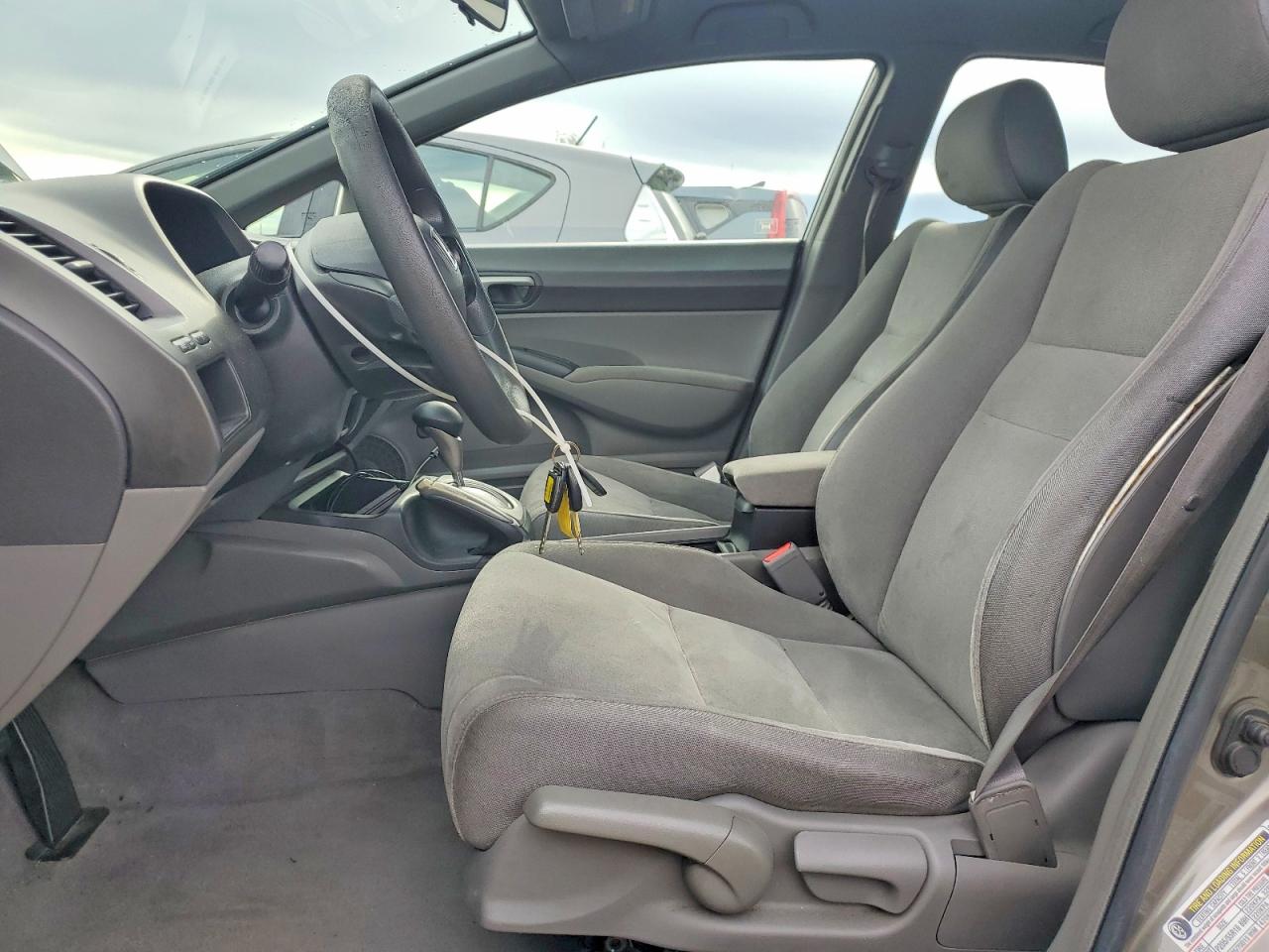 2006 HONDA CIVIC LX photo 7