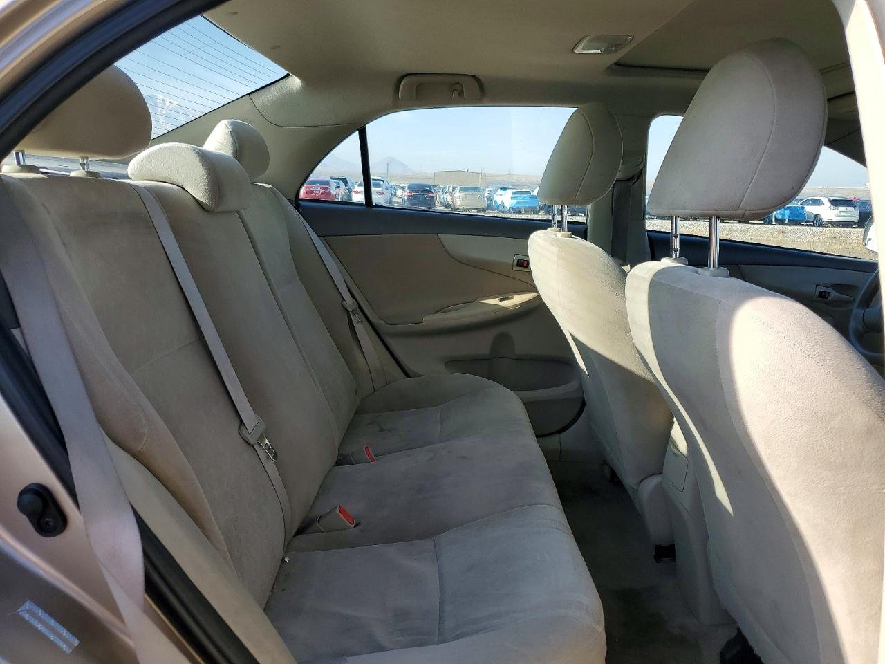 2009 TOYOTA COROLLA BASE photo 10