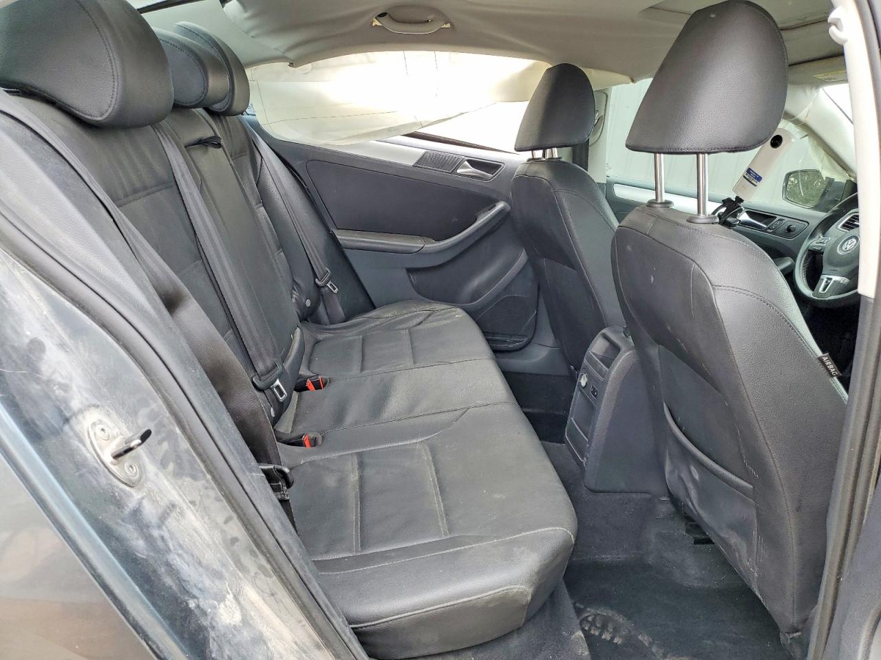 2011 VOLKSWAGEN JETTA SEL photo 10