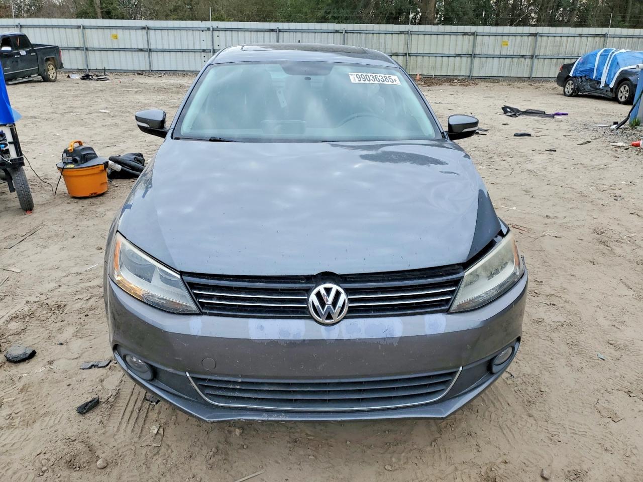 2011 VOLKSWAGEN JETTA SEL photo 5