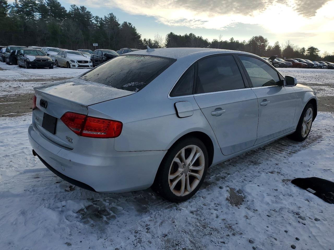 2012 AUDI A4 photo 3