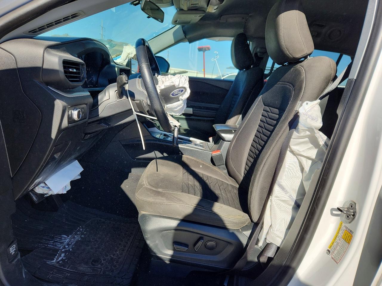 2020 FORD EXPLORER XLT photo 7