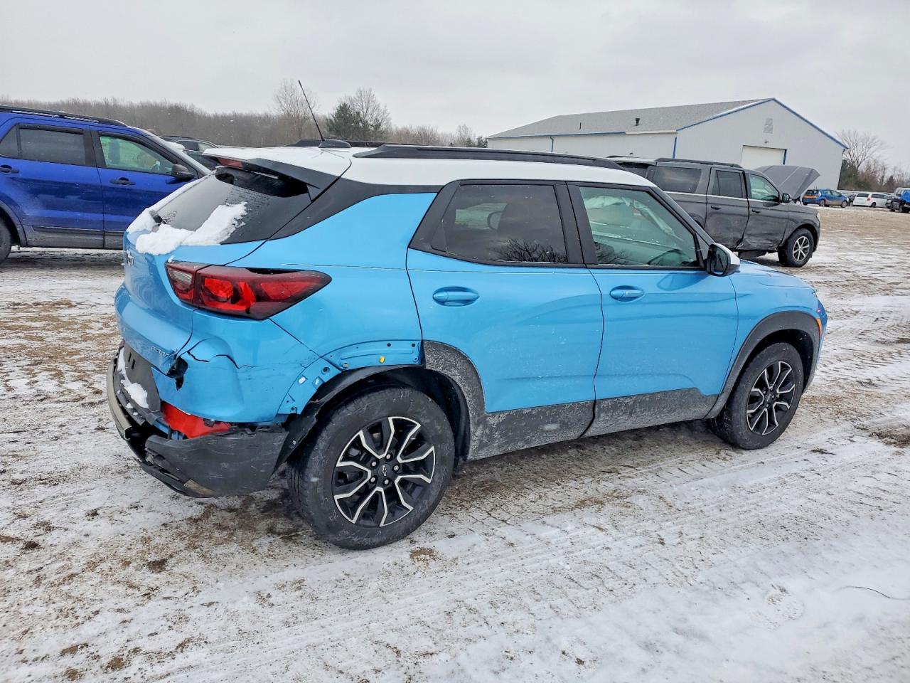 2025 CHEVROLET TRAILBLAZER ACTIV photo 3