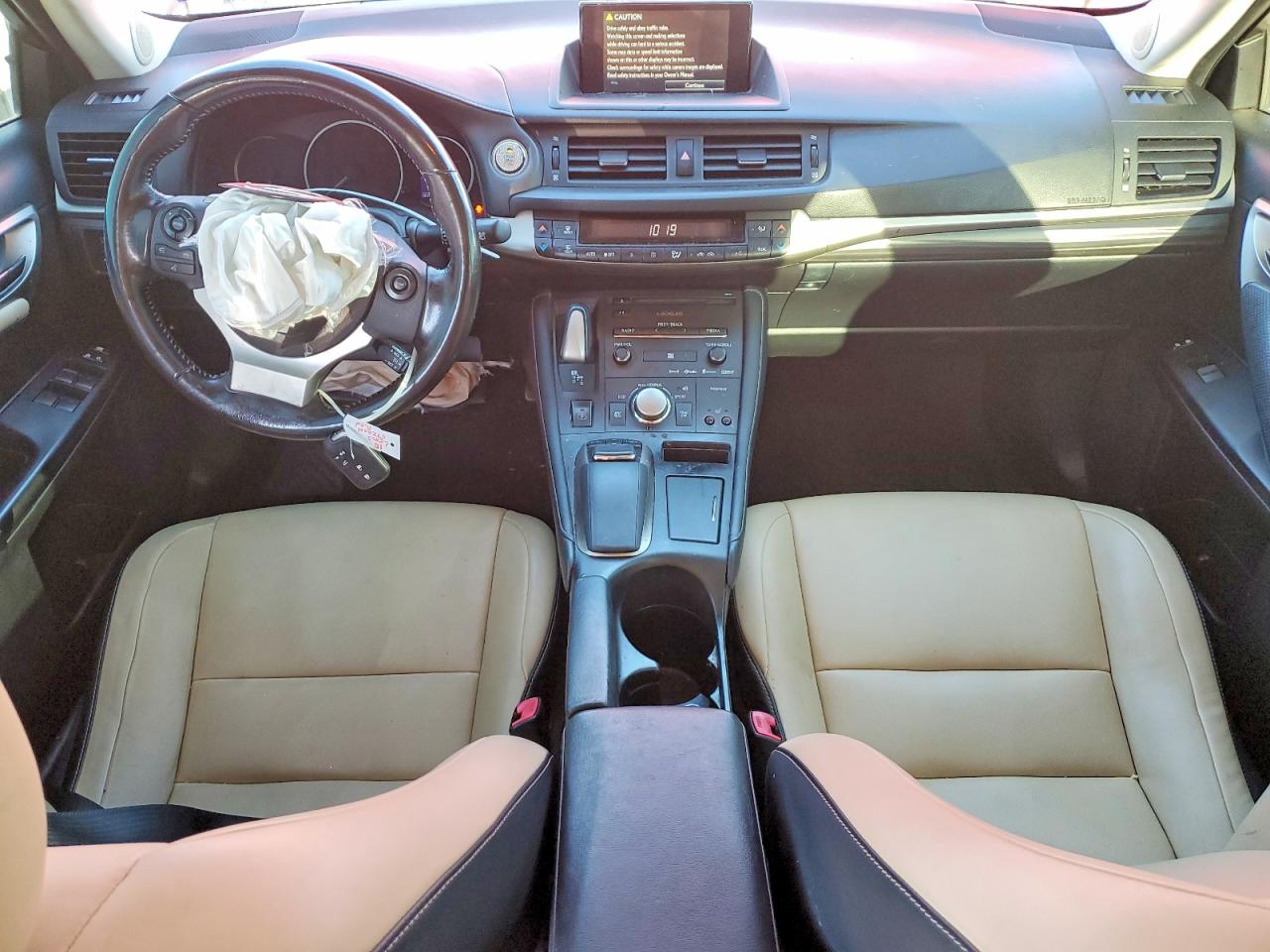 2015 LEXUS CT 200 photo 8