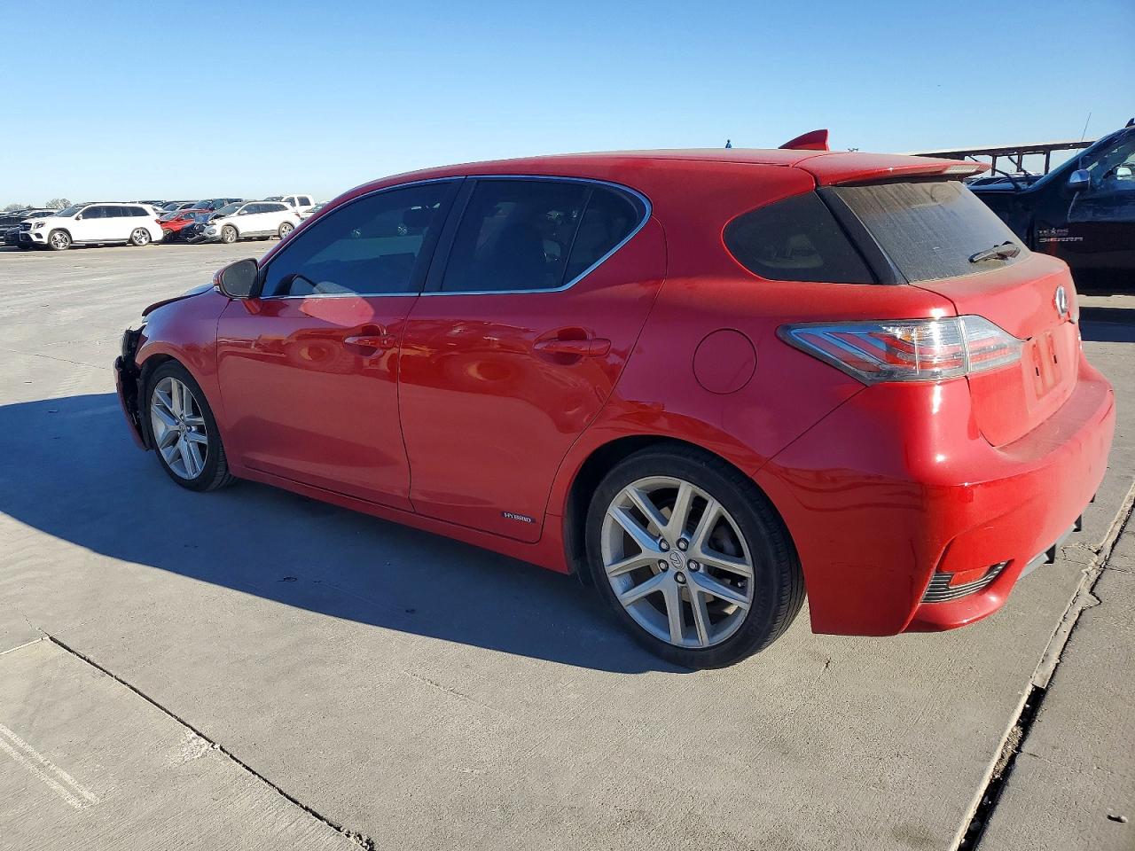 2015 LEXUS CT 200 photo 2