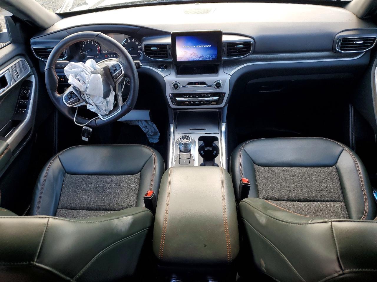 2023 FORD EXPLORER TIMBERLINE photo 8