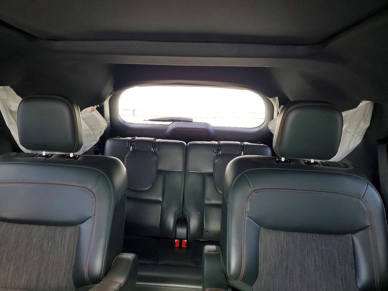 2023 FORD EXPLORER TIMBERLINE photo 10