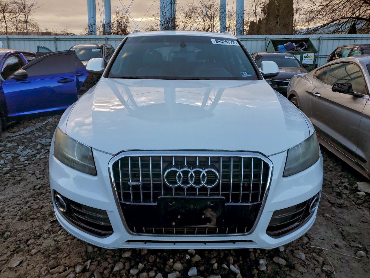 2013 AUDI Q5 photo 9