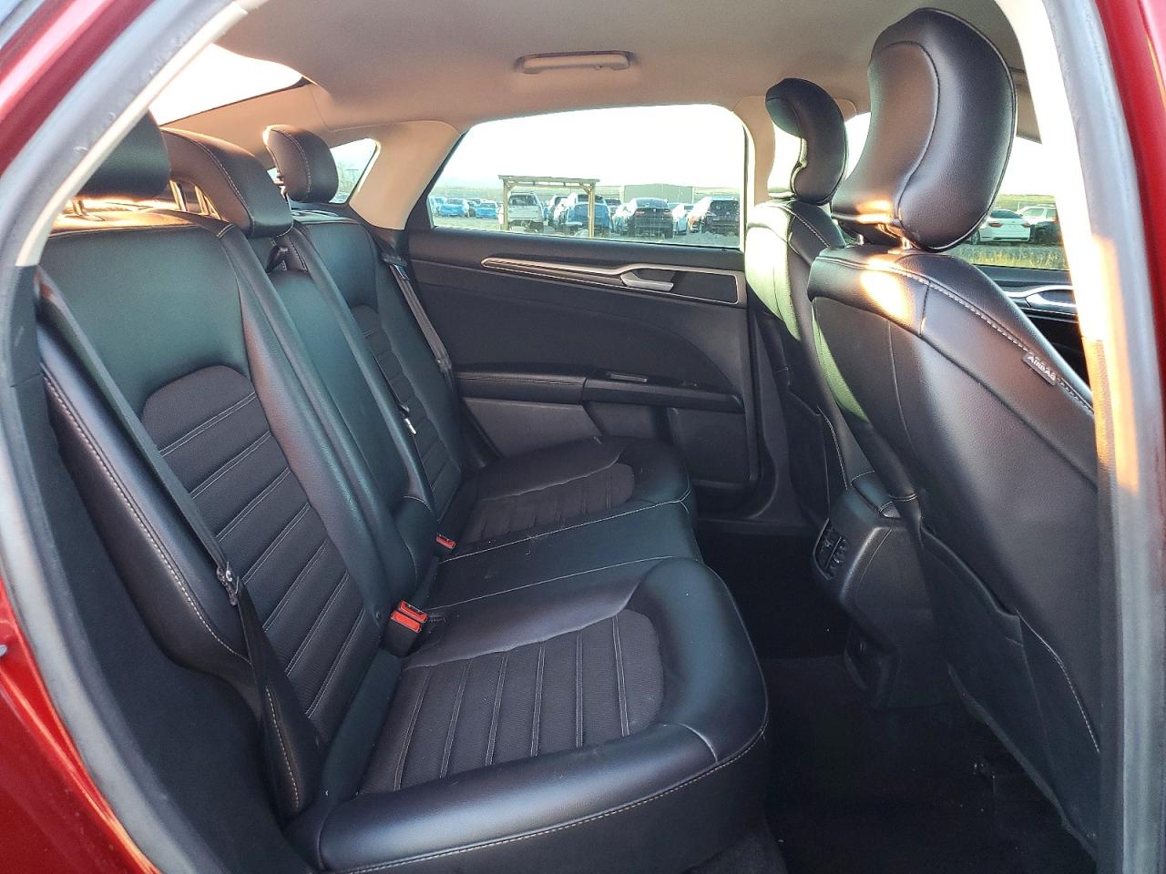 2017 FORD FUSION SE photo 10