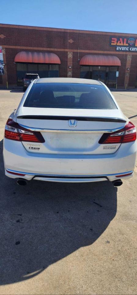 2017 HONDA ACCORD SPORT SPECIAL EDITION photo 3