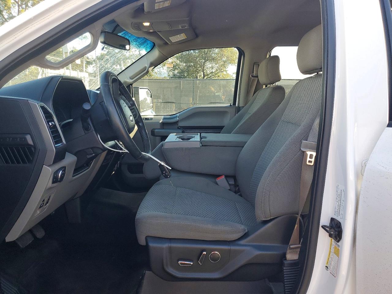 2017 FORD F150 SUPERCREW photo 7