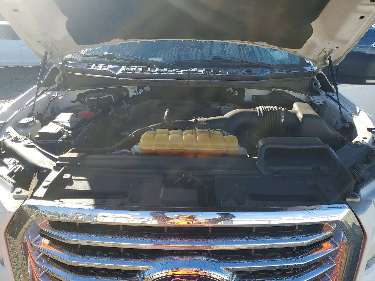 2017 FORD F150 SUPERCREW photo 11