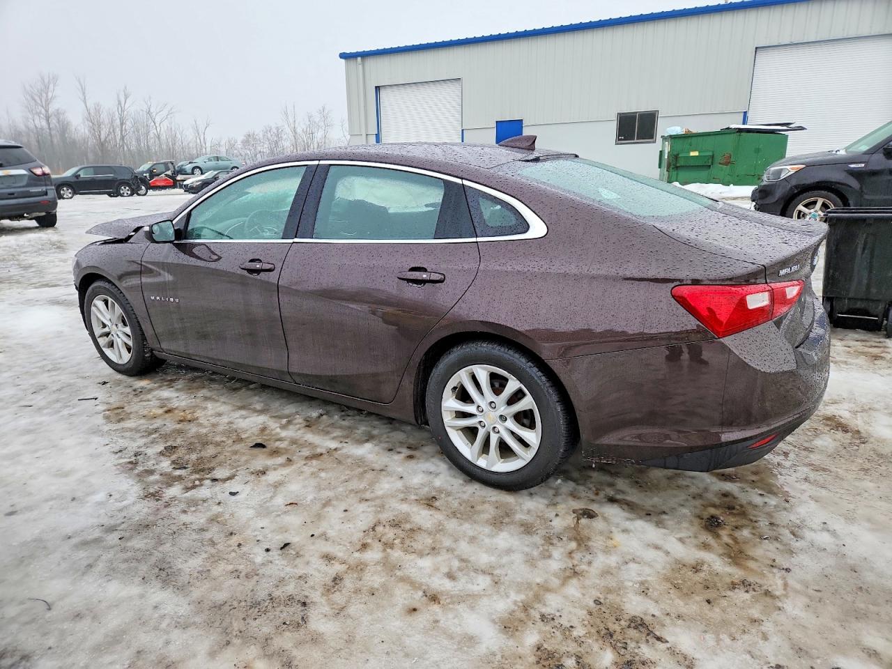 2016 CHEVROLET MALIBU LT photo 2