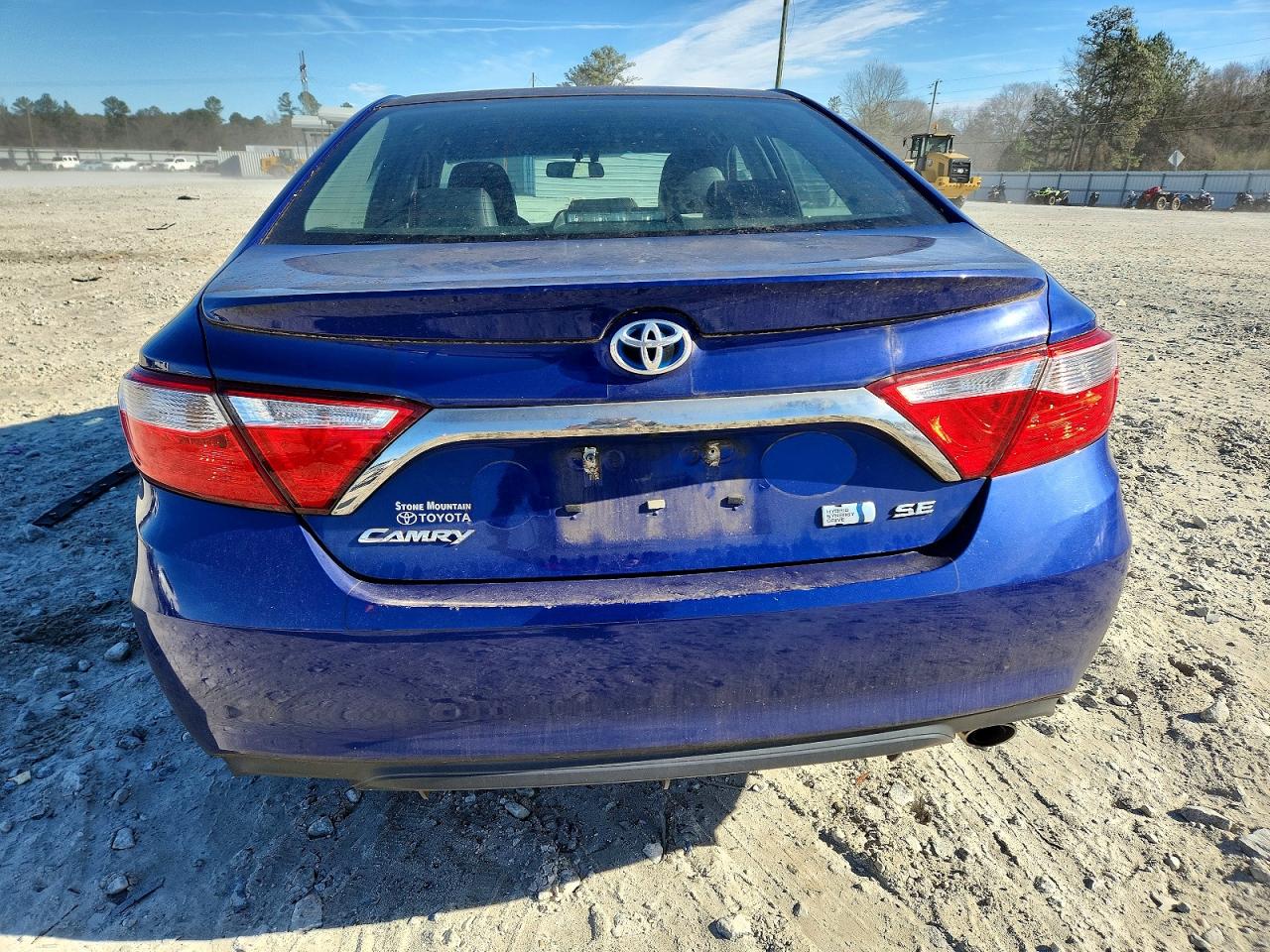 2015 TOYOTA CAMRY HYBRID photo 11