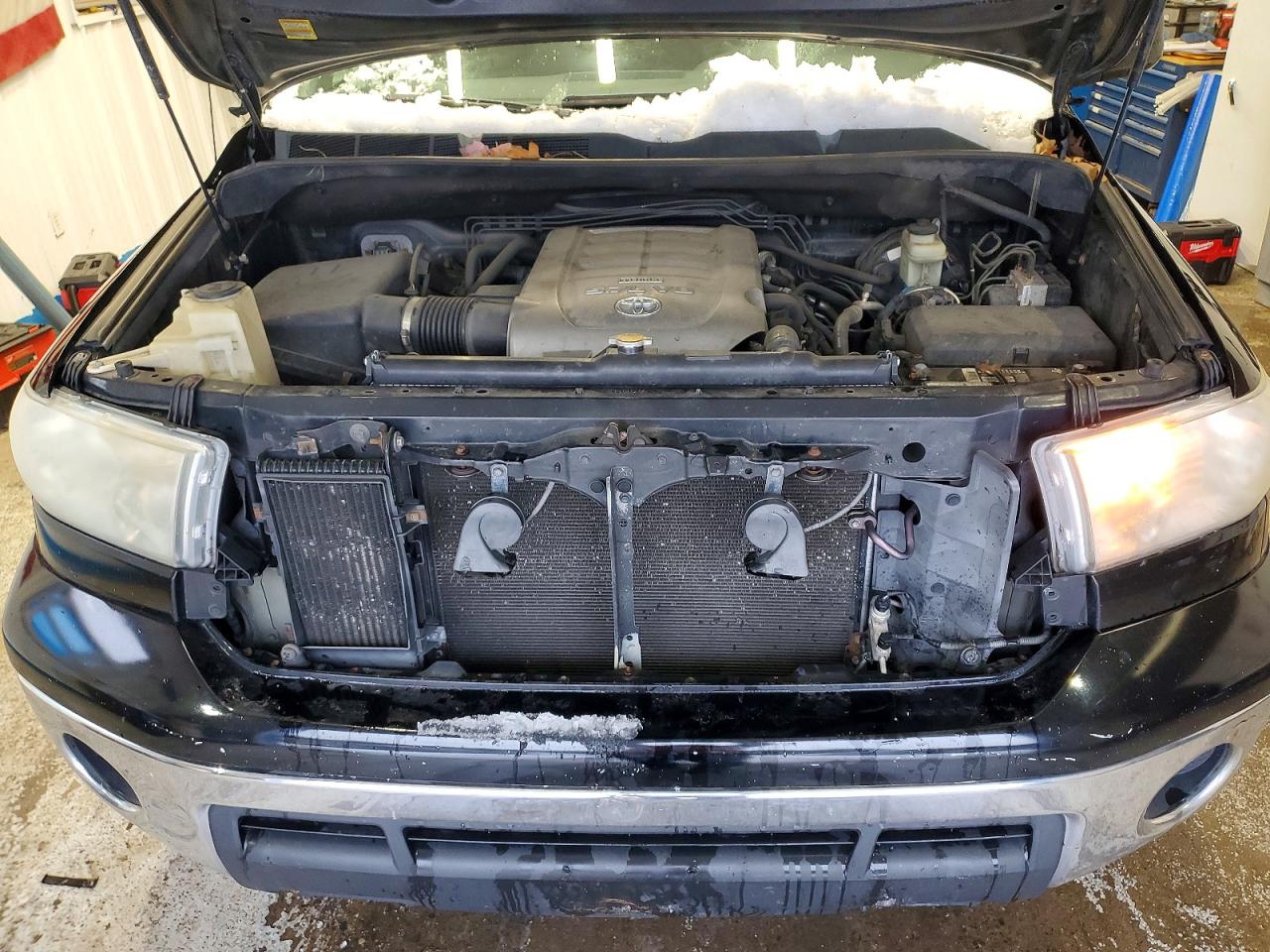 2010 TOYOTA TUNDRA DOUBLE CAB SR5 photo 11