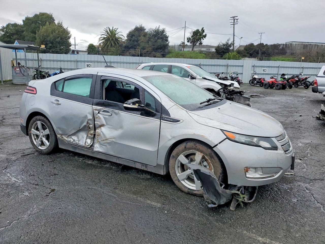 2015 CHEVROLET VOLT photo 4