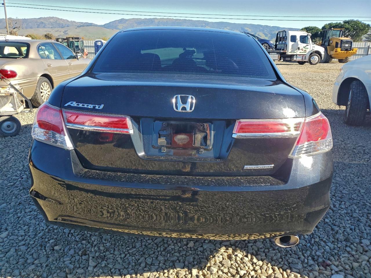 2012 HONDA ACCORD SE photo 6