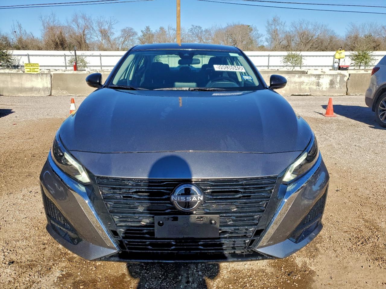 2025 NISSAN ALTIMA SV photo 5