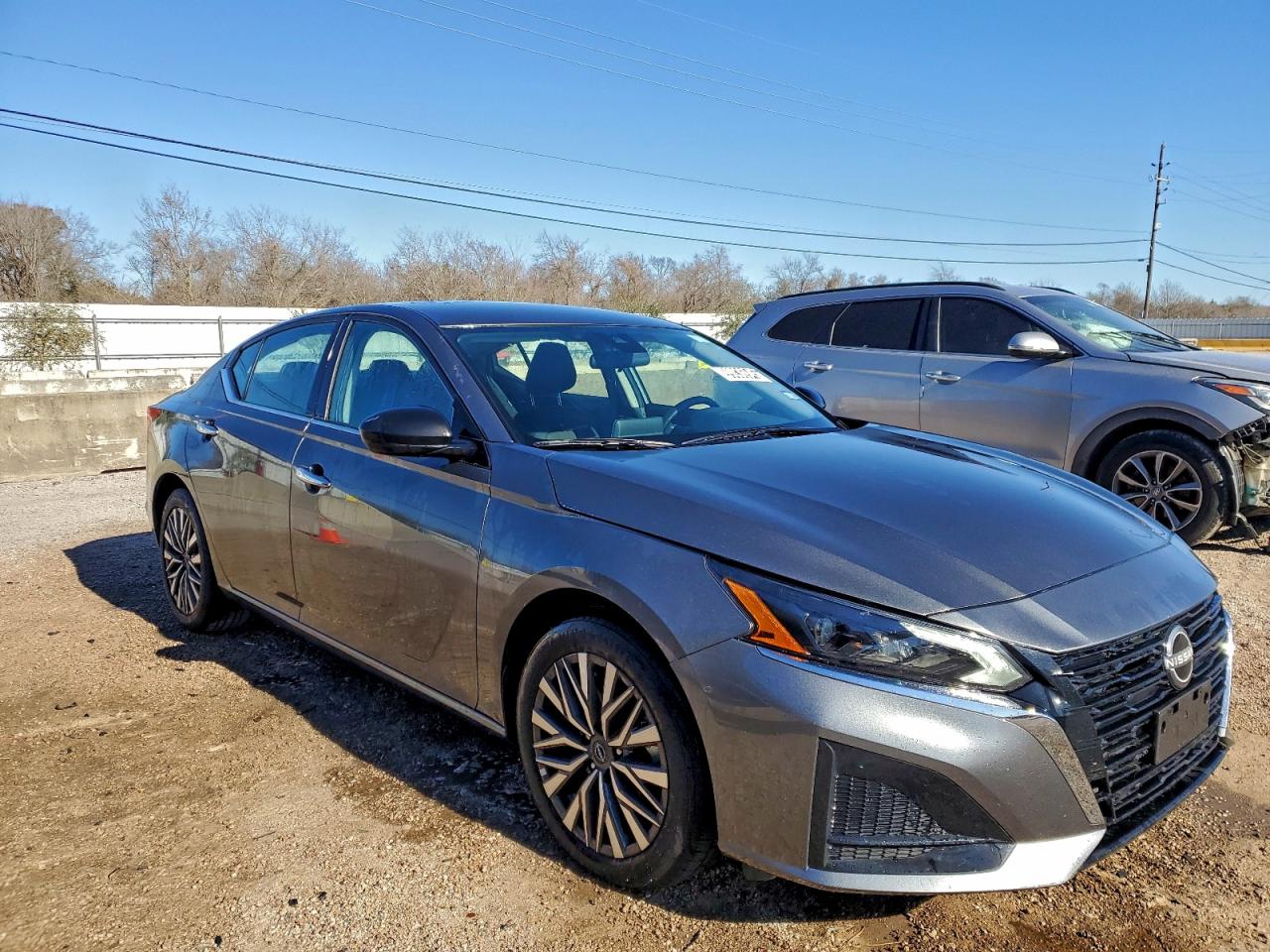 2025 NISSAN ALTIMA SV photo 4