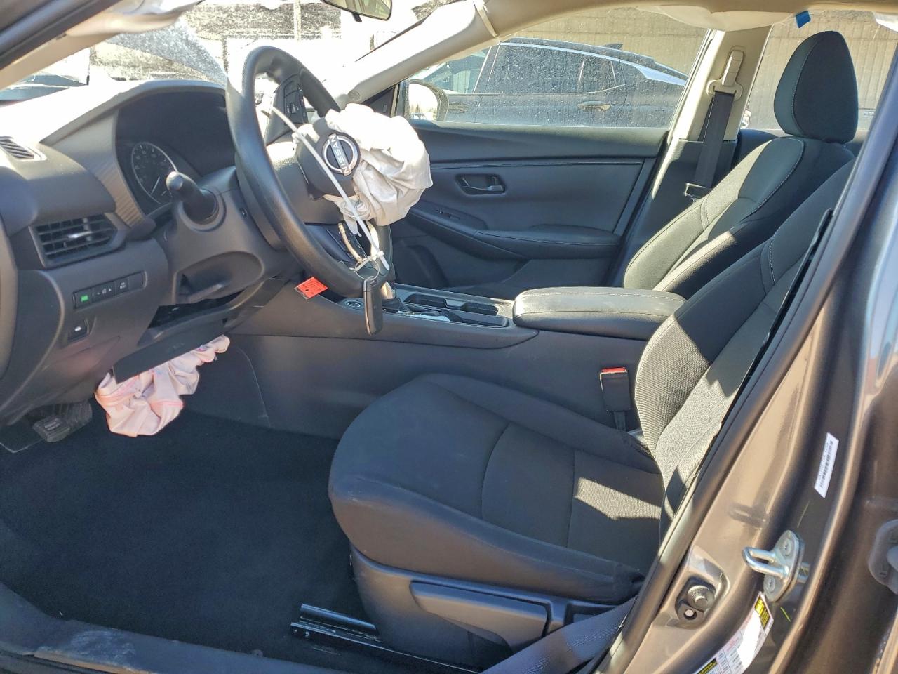 2025 NISSAN SENTRA S photo 7