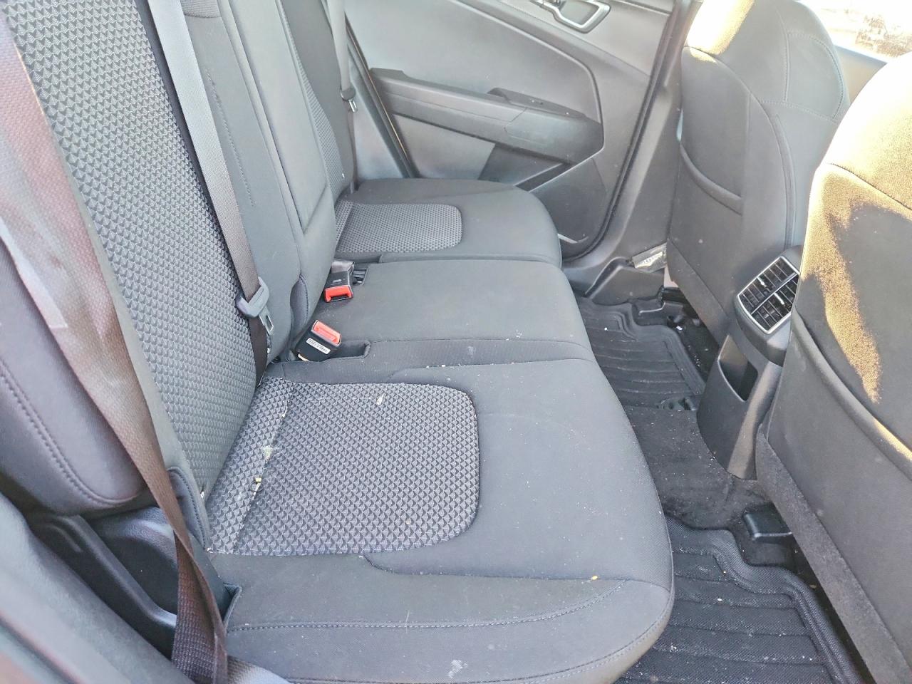 2025 KIA SPORTAGE LX photo 11