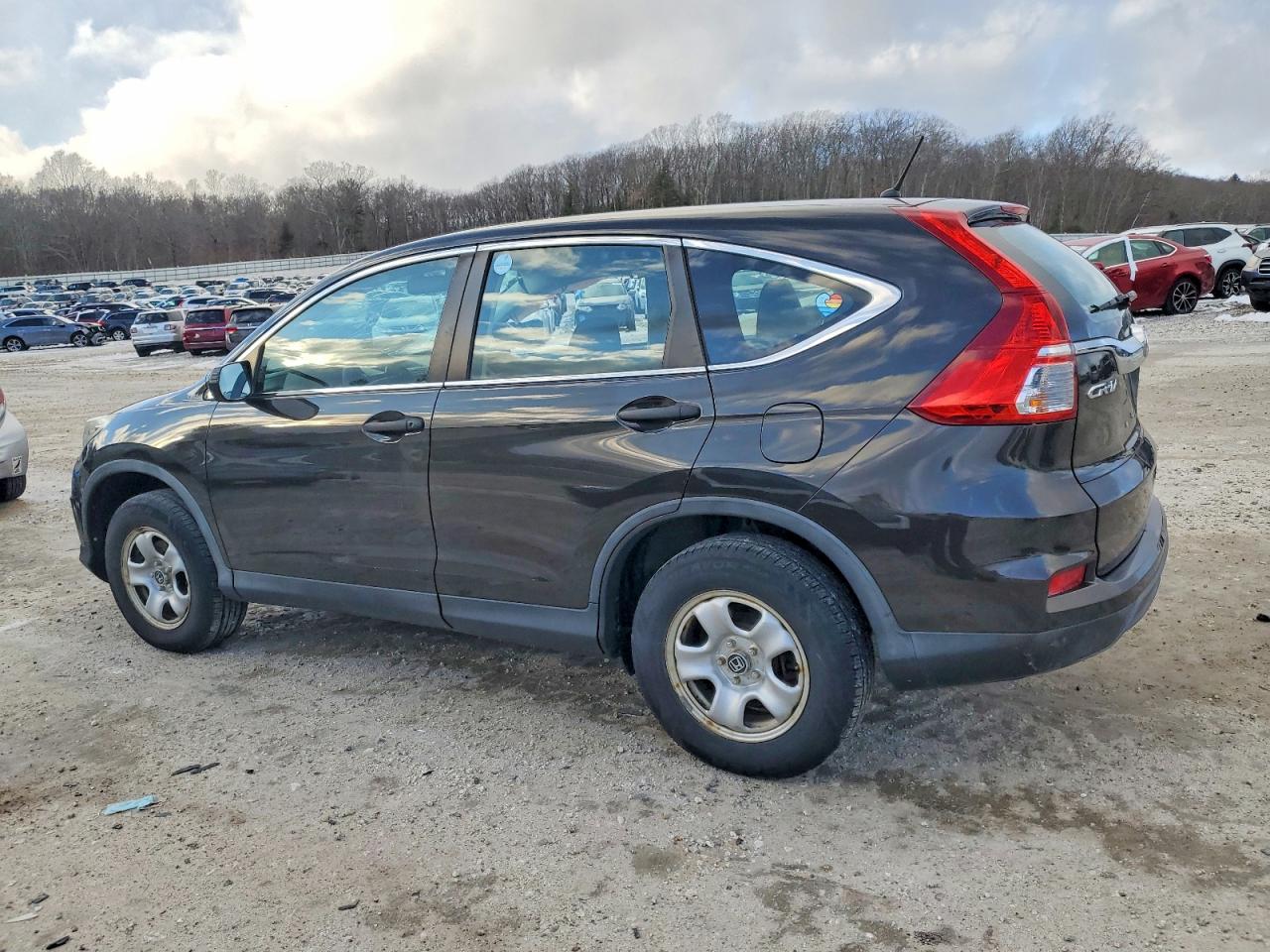 2015 HONDA CR-V LX photo 2