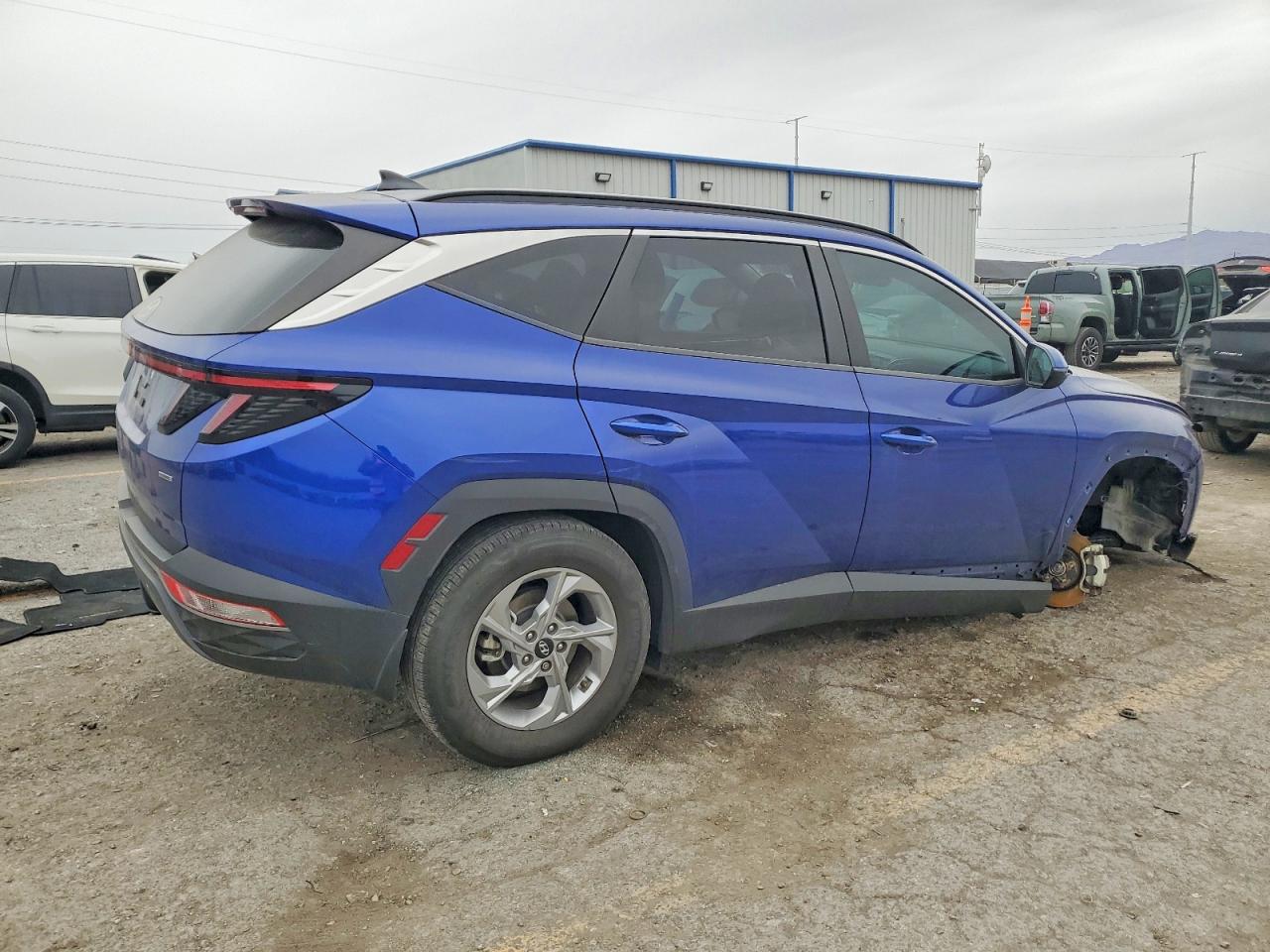 2022 HYUNDAI TUCSON SEL photo 3