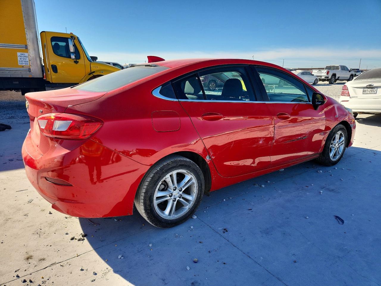 2017 CHEVROLET CRUZE LT photo 3