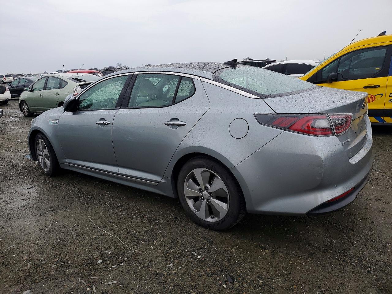 2016 KIA OPTIMA HYBRID photo 2