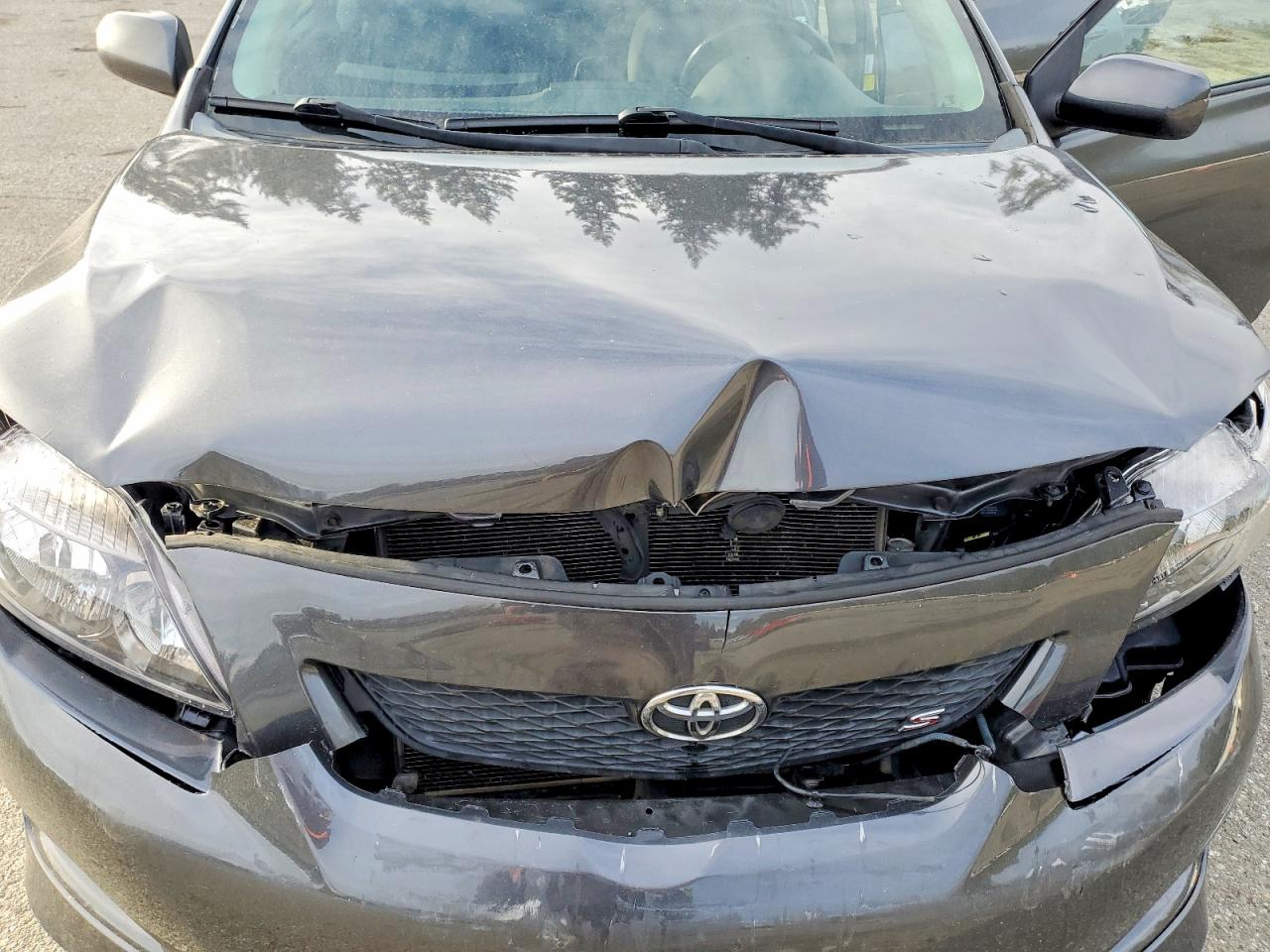 2010 TOYOTA COROLLA BASE photo 11