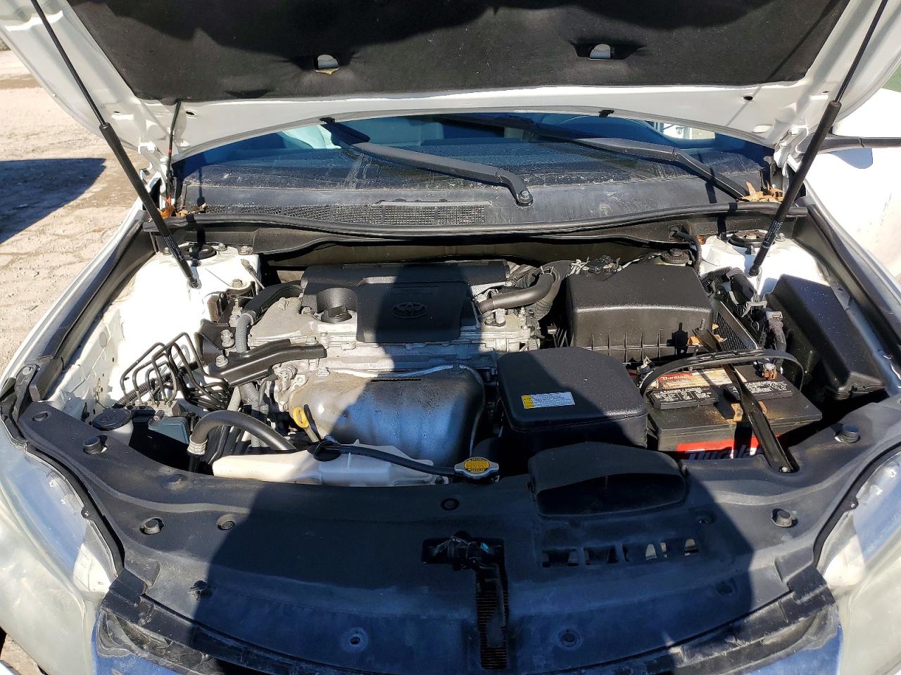 2016 TOYOTA CAMRY LE photo 21