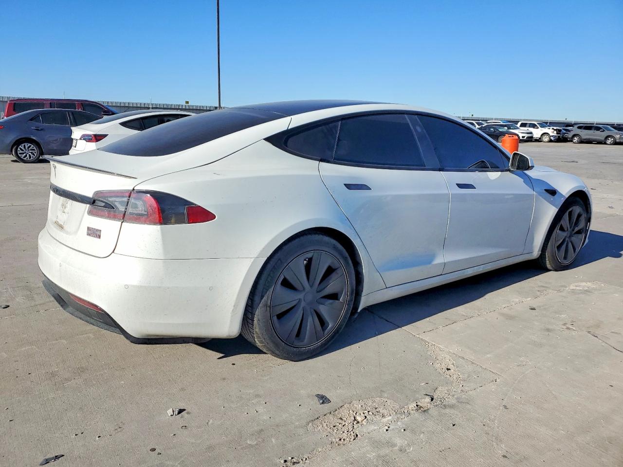 2022 TESLA MODEL S photo 5